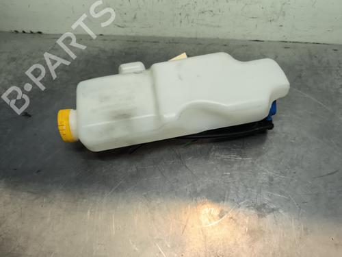 windscreen-washer-tank-renault-twingo-iii-bcm_-bca_-2014-30553264 main image