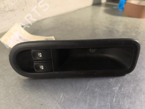 Left front window switch RENAULT CLIO III (BR0/1, CR0/1) 1.2 16V Hi-Flex (BR1U, CR1U) | BP29733654I27 