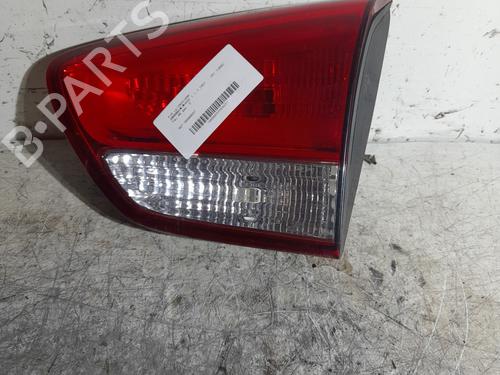 right-tailgate-light-kia-carens-iv-2013-23823976 main image