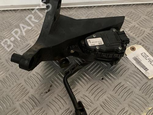 Pedal Pedal JAGUAR S-TYPE II (X200) 2.5 V6 (200 hp) 27344111 27344111