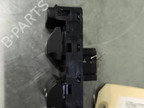Left front window switch CITROËN C3 III (SX) 1.2 THP 110 (SXHNPS, SXHNZT, SXHNZ6) | BP29732624I27 