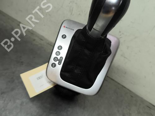 Used Shift knob VW TIGUAN (5N_) 2.0 TDI 4motion (140 hp) 32994795