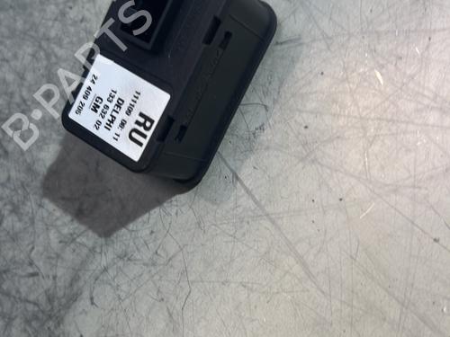 Left front window switch OPEL MERIVA A MPV (X03) 1.4 16V Twinport LPG (E75) | BP26893250I27 - Image 2