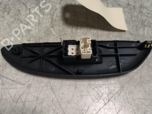 Right front window switch TOYOTA YARIS (_P1_) 1.0 (SCP10_, SCP10R) | BP25444496I26 - Image 2