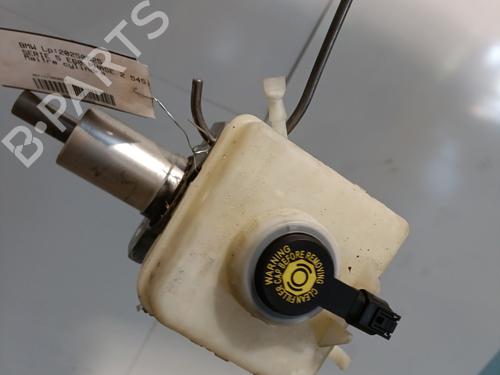 brake-master-cylinder-bmw-5-e60-2001-2002-2003-2004-2005-2006-2007-2008-2009-2010-29081785 main image