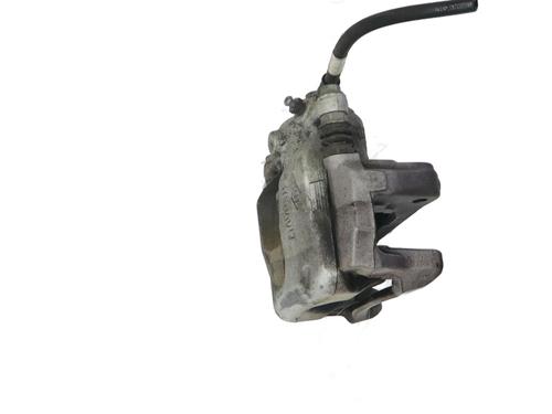 left-front-brake-caliper-renault-megane-iv-hatchback-b9amn_-2015-37754954 main image