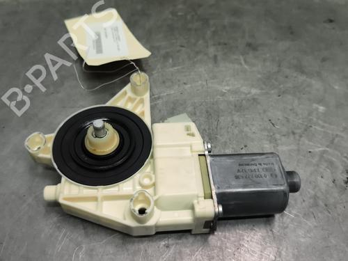 Used Front right window mechanism Front right window mechanism MERCEDES-BENZ E-CLASS (W212) E 250 CDI / BlueTEC 4-matic (212.082, 212.097) (204 hp) 33051426 33051426