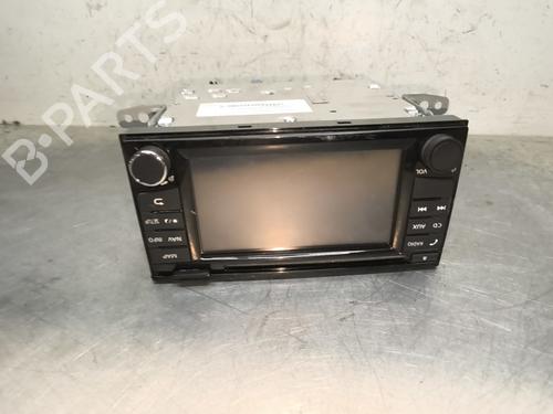 Used Radio NISSAN NOTE (E12) 1.2 (80 hp) 32997324