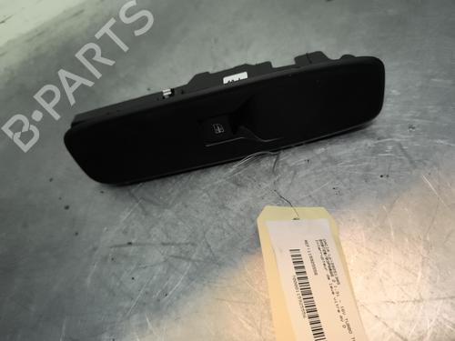 Used Right front window switch DACIA DUSTER (HM_) 1.3 TCe 150 (HMM3) (150 hp) 32993592
