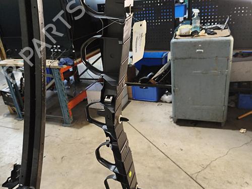 rear-bumper-bracket-renault-megane-iv-hatchback-b9amn_-2015-40201355 main image