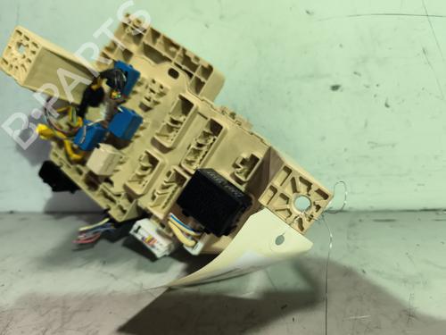 Used Fuse box Fuse box SUZUKI SWIFT III (MZ, EZ) 1.3 4x4 (RS 413, ZD11S) (92 hp) 26581095 26581095
