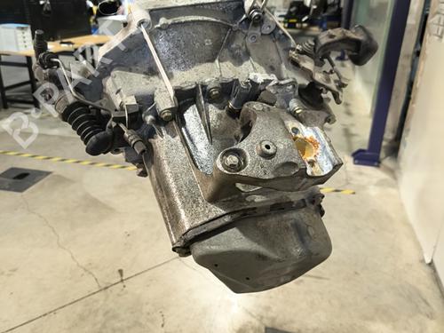 Used Gearbox Gearbox 30774944 30774944