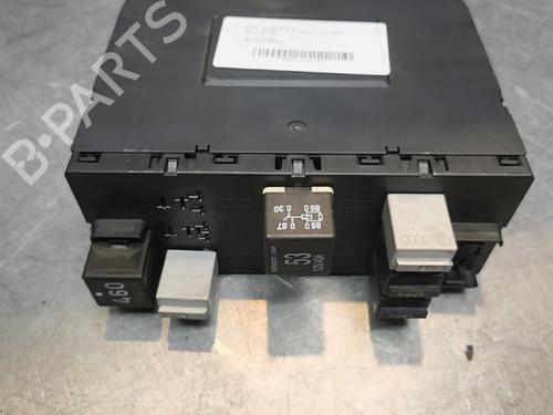 Used Fuse box Fuse box AUDI A3 (8P1) 2.0 TDI 16V (140 hp) 32996903 32996903