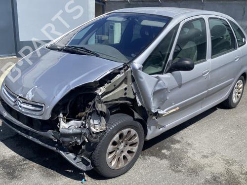 Left mirror CITROËN XSARA PICASSO (N68) 2.0 HDi | BP21721210C26 
