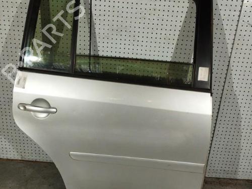 Used Right rear door VW TOURAN (1T1, 1T2) 2.0 TDI (136 hp) 21700735