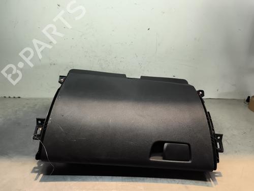 glove-box-renault-megane-iv-grandtour-k9amn_-2016-36021904 main image