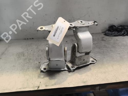 Used Hinge/Door check strap RENAULT TRAFIC II Bus (JL) 2.0 dCi 90 (JL00, JL01, JL0H, JL0M, JL0P, JL0S) (90 hp) 29347894