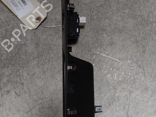 right-front-window-switch-citroen-spacetourer-bus-v_-2016-26946606 main image