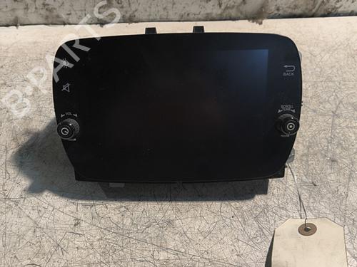 Used Radio FIAT 500 (312_) 1.2 (312AXA1A) (69 hp) 32994403