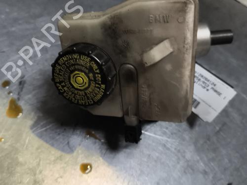 brake-master-cylinder-mini-mini-r50-r53-2001-2002-2003-2004-2005-2006-32995529 main image