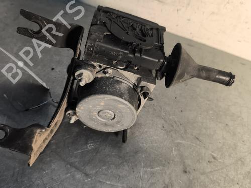 Used ABS pump RENAULT CLIO III (BR0/1, CR0/1) 1.2 16V Hi-Flex (BR1U, CR1U) (75 hp) 30104997