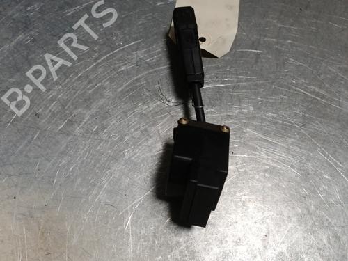 Used Steering column stalk Steering column stalk RENAULT SUPER 5 (B/C40_) 1.4 Cat (B/C/407) (58 hp) 27809756 27809756