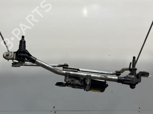 Used Front wiper motor RENAULT MEGANE III Hatchback (BZ0/1_, B3_) 1.5 dCi (86 hp) 21724530