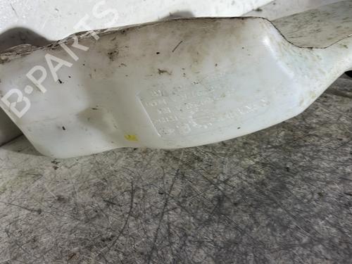 Used Windscreen washer tank Windscreen washer tank DACIA DOKKER MPV (KE_) 1.5 dCi (KEAJ, KEAH) (90 hp) 21699542 21699542