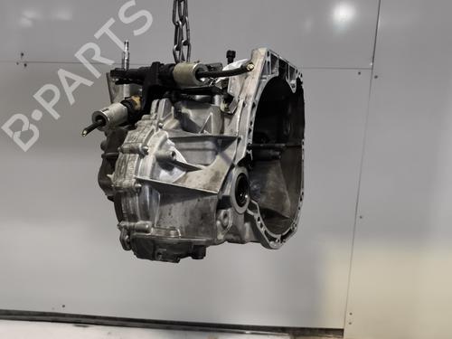 Gearkasse NISSAN QASHQAI II SUV (J11, J11_) 1.2 DIG-T (115 hp) 28353979
