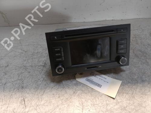 Used Radio SEAT LEON (5F1) 2.0 TDI (150 hp) 21703349