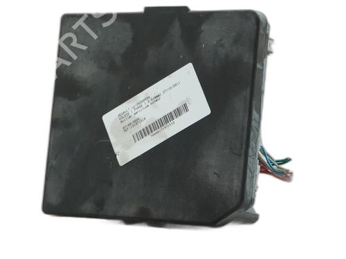 Fuse box RENAULT KOLEOS I (HY_) 2.0 dCi 4x4 (HY0K) | BP39638910E1 - Image 3