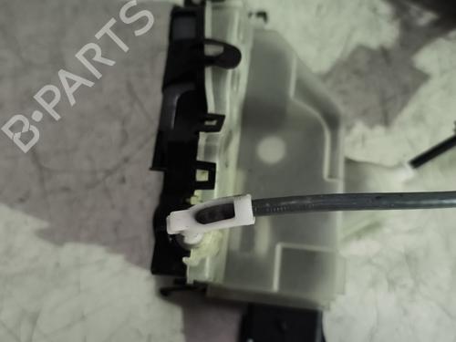 front-right-lock-peugeot-expert-van-v_-2016-24346370 main image