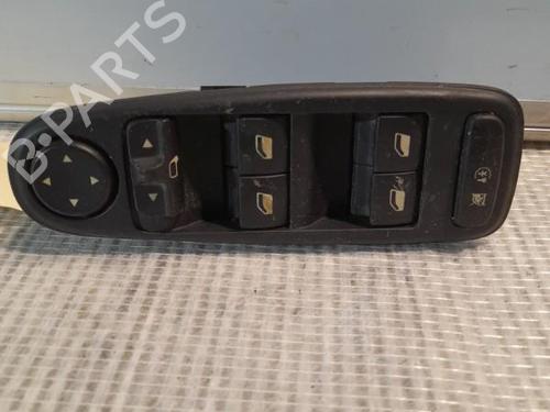 Used Left front window switch Left front window switch CITROËN C4 Picasso I MPV (UD_) 1.6 HDi (109 hp) 21705976 21705976