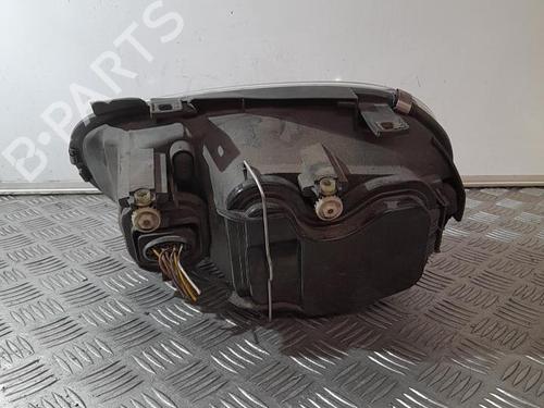 Used Right headlight Right headlight VW GOLF IV (1J1) 1.4 16V (75 hp) 21698786 21698786