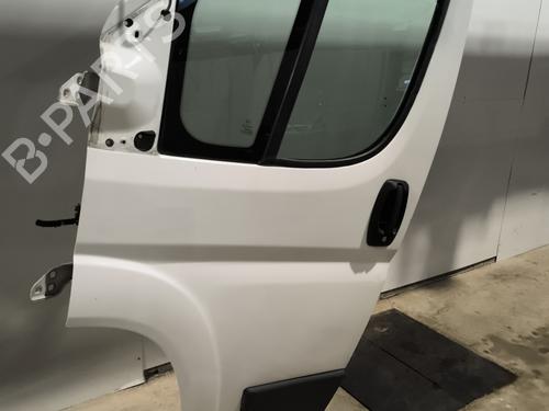 Dør venstre fortil FIAT DUCATO Van (250_) 150 Multijet 2,3 D (148 hp) 31972260