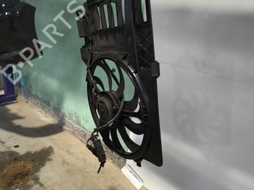 Used Radiator fan Radiator fan MINI MINI (R50, R53) One (90 hp) 32995530 32995530