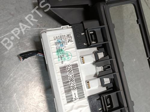 Multifunctionele display RENAULT CLIO II (BB_, CB_) 1.5 dCi (B/CB3M) (64 hp) 29003837