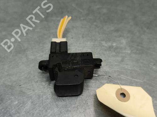 Used Right front window switch NISSAN NOTE (E11, NE11) 1.5 dCi (86 hp) 29732439