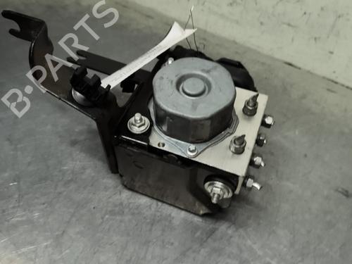 Used ABS pump ABS pump RENAULT ZOE (BFM_) ZOE (92 hp) 31872022 31872022