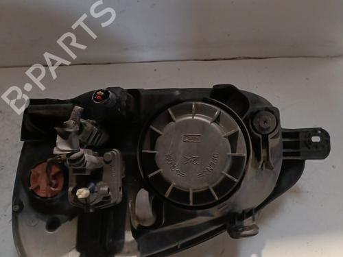 Used Left headlight Left headlight HYUNDAI SANTA FÉ I (SM) 2.0 CRDi 4x4 (125 hp) 24233175 24233175