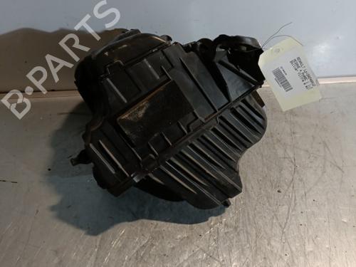 Used Air filter box Air filter box RENAULT MEGANE IV Hatchback (B9A/M/N_) 1.5 Blue dCi 115 (B9A6) (116 hp) 22034482 22034482