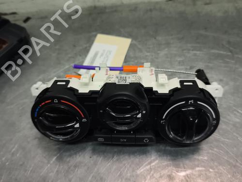 climate-control-peugeot-208-i-ca_-cc_-2012-2013-2014-2015-2016-2017-2018-2019-2020-2021-34282889 main image