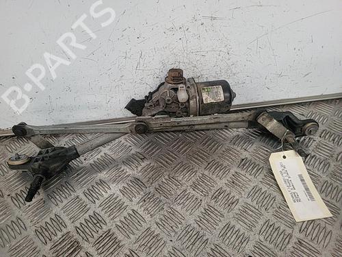 Used Front wiper motor RENAULT MEGANE III Hatchback (BZ0/1_, B3_) 1.5 dCi (86 hp) 21710722