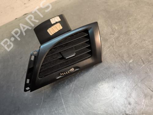 air-vent-renault-megane-iii-hatchback-bz01_-b3_-2008-29997013 main image