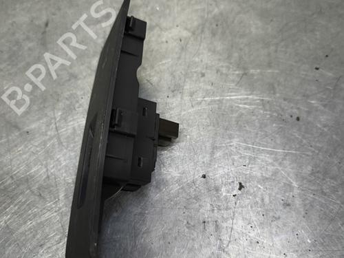 right-rear-window-switch-seat-toledo-iv-kg3-2012-2013-2014-2015-2016-2017-2018-2019-30552422 main image