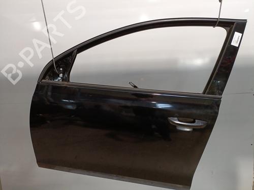 Used Left front door VW GOLF VI (5K1) 1.6 TDI (105 hp) 23823653