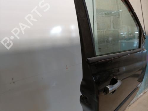 Right front door RENAULT CLIO III Grandtour (KR0/1_) 1.5 dCi (KR0F) | BP21704620C3 