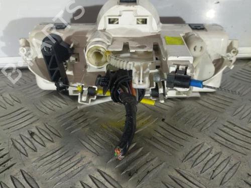 Commande Chauffage RENAULT CLIO III (BR0/1, CR0/1) 1.5 dCi (BR17, CR17) (86 hp) 21702258