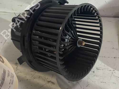 Used Heater blower motor CITROËN DS3 (SA_) 1.6 VTi 120 (120 hp) 23267979