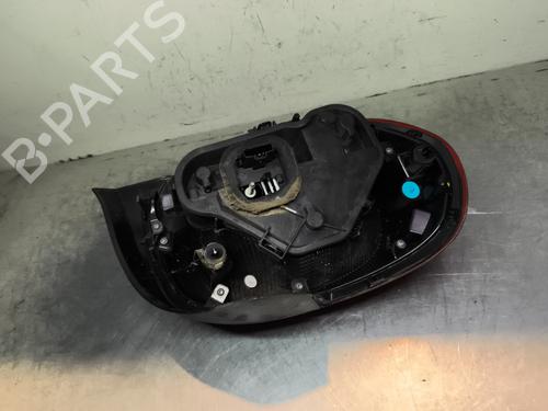 Used Right taillight Right taillight CITROËN C3 III (SX) 1.2 THP 110 (SXHNPS, SXHNZT, SXHNZ6) (110 hp) 31041647 31041647